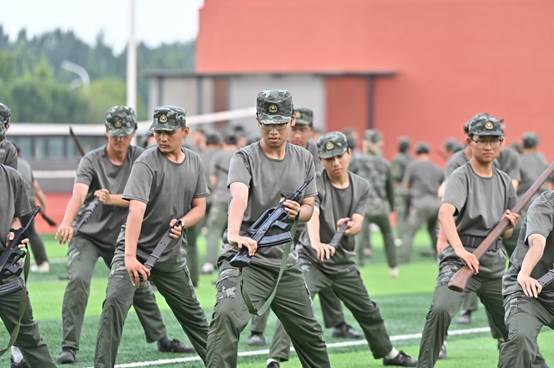 BD284BA4B6AB771DAA0AC3959E0FACA3